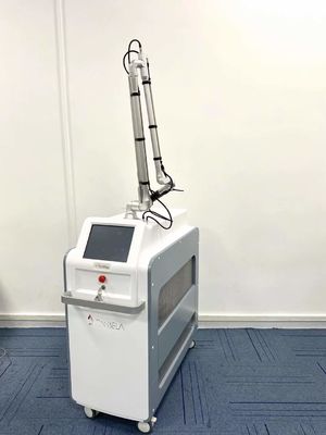 Multi Language 40W Ultra Pulse CO2 Laser Machine With 7 Joint Arm